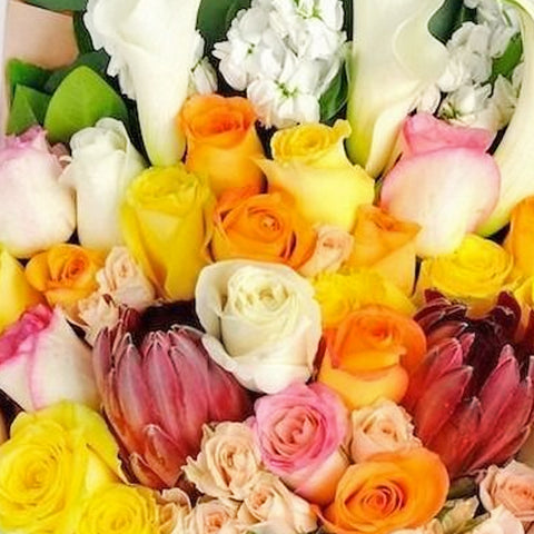 Premium Rose and Lily Hand Bouquet